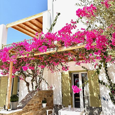 Aegeo Inn Antiparos Екстер'єр фото