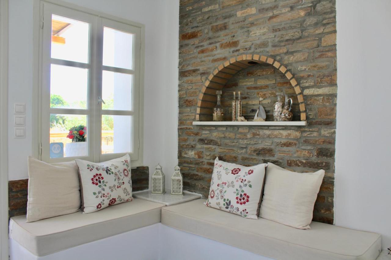Aegeo Inn Antiparos Екстер'єр фото