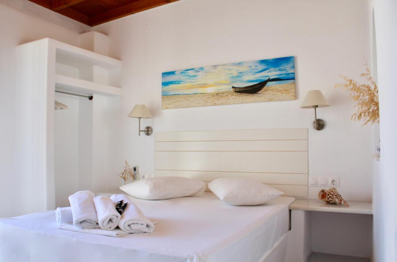 Aegeo Inn Antiparos Екстер'єр фото