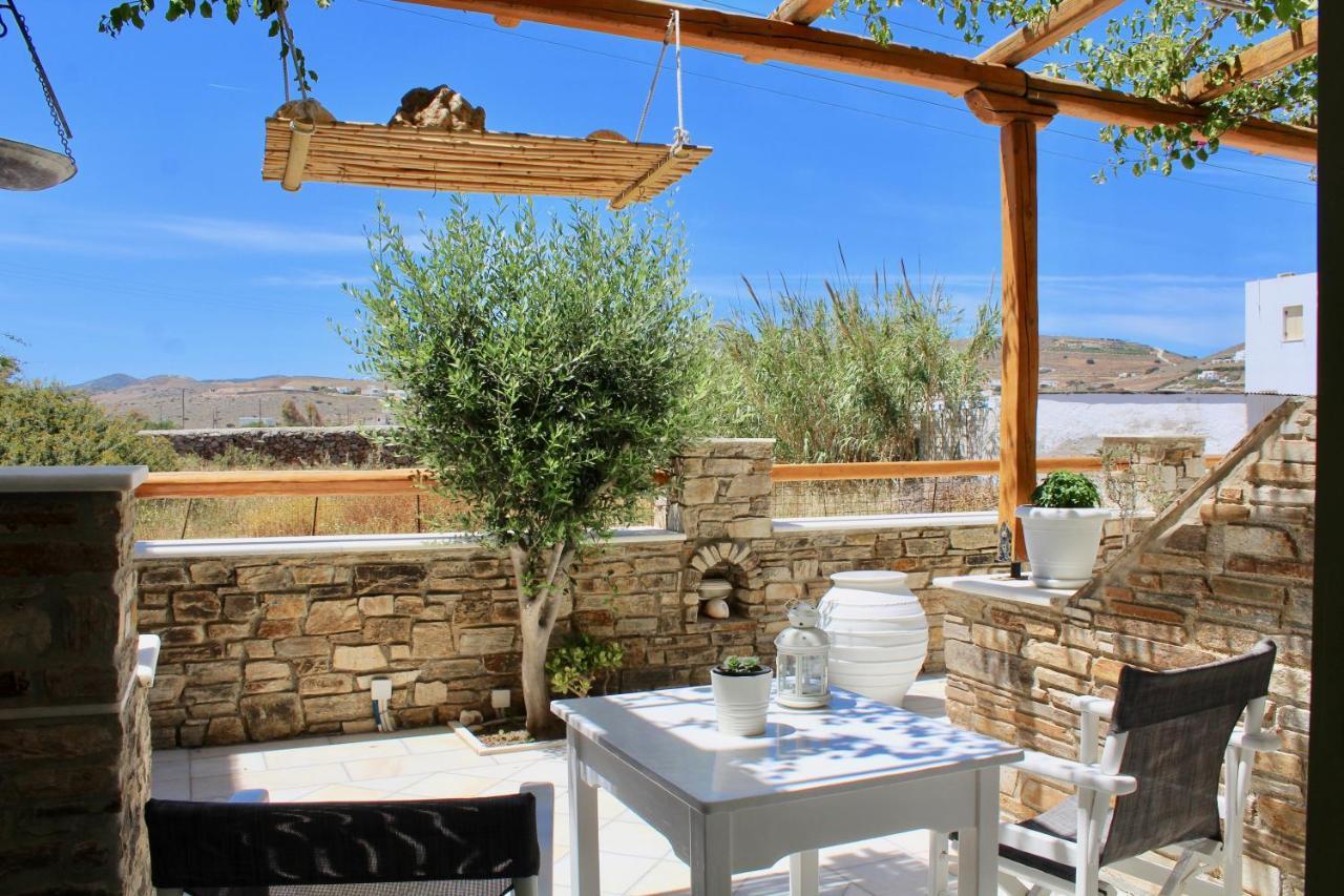 Aegeo Inn Antiparos Екстер'єр фото